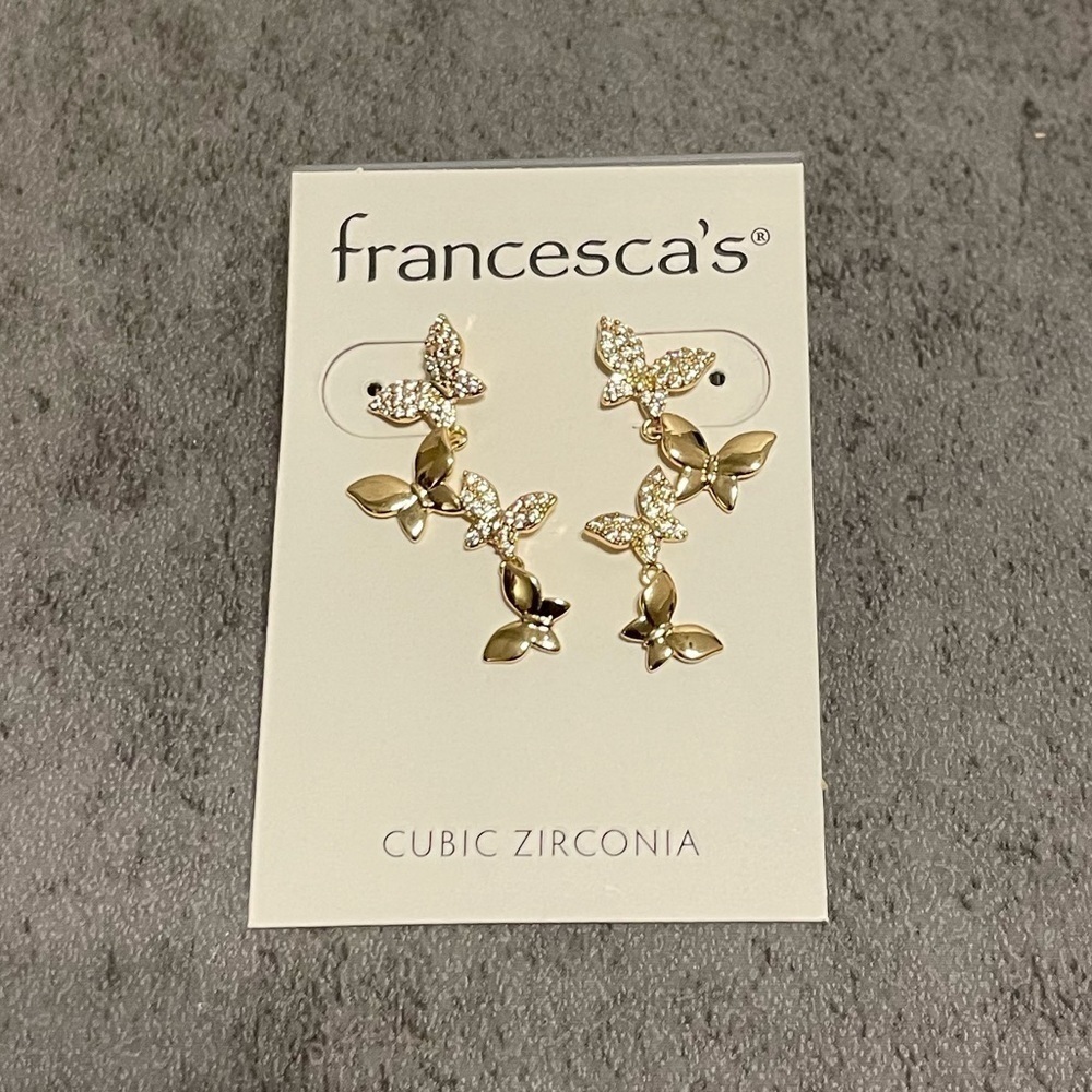 BNWT CASSIE BUTTERFLY DROP EARRINGS